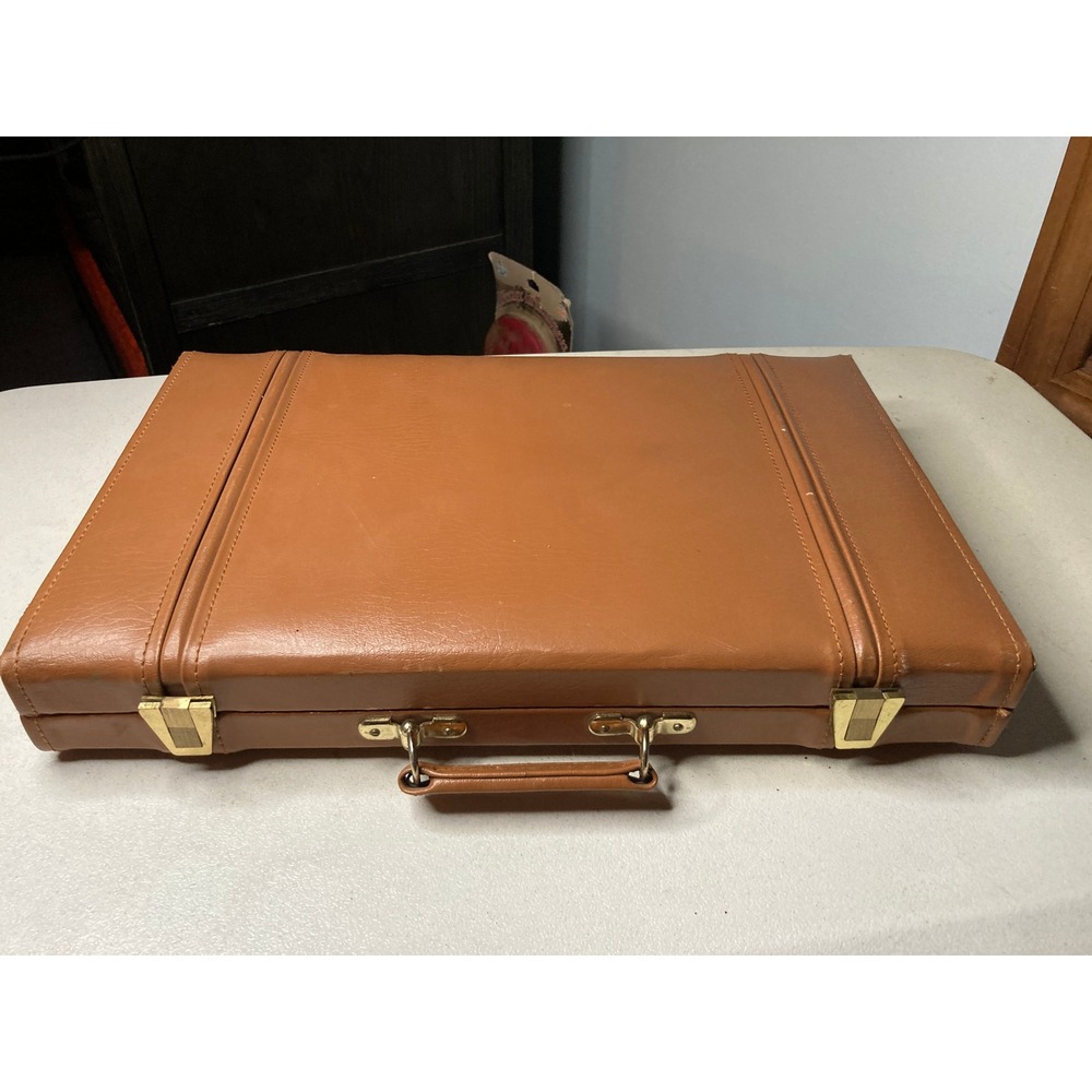 Vintage Aires Backgammon Set Tan Faux Leather Briefcase Complete Game Korea